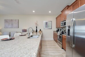 Villa | 4 bedrooms - Private Pool Prime Location Beautiful Home (Kissimmee)