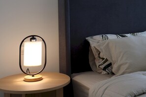 Apartment | 1 bedroom, Internet - Elite LUX Holiday Homes - Serene Golf View Living 1 BHK in Damac Hills Dubai (Dubai)