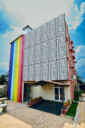 Front of property - Nandi Hills Resort Hotel (Devanahalli)