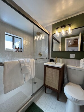 Hair dryer, towels
