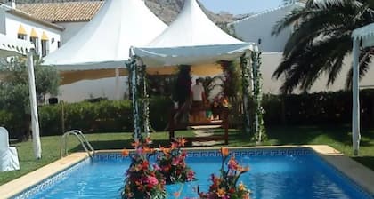 Country House "Complejo Cortijo Rural El Puntal" with Mountain View & Private Pool