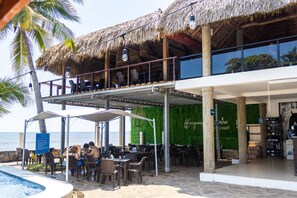 Reception - YALI Hotel & Resort (Tamanique)