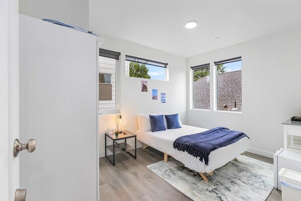 1 chambre, fer et planche à repasser, Wi-Fi, draps fournis