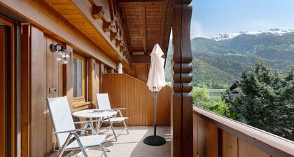 Ferienwohnung 'Mayr Fünf' mit Bergblick, Balkon und WLAN
