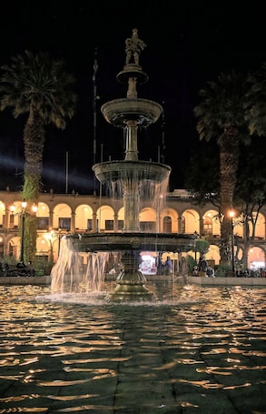 Exterior. HOTEL FLORENTINO