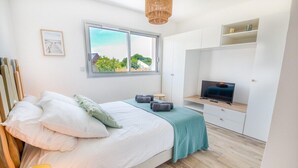 3 soverom, strykejern/-brett, reiseseng for barn og wi-fi (inkludert)