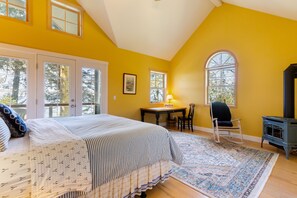 4 camere, una scrivania, ferro/asse da stiro, Wi-Fi gratuito