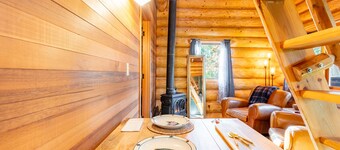 Penn Cove Overlook by AvantStay | Cabin w/ Views