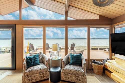 Oceanfront w/ Game Room, Fire Pit, Panoramic Views | Angels Landing by AvantStay