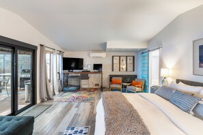 3 habitaciones, escritorio, wifi gratis y ropa de cama