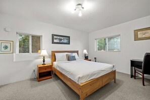 2 chambres, bureau, fer et planche à repasser, Wi-Fi gratuit