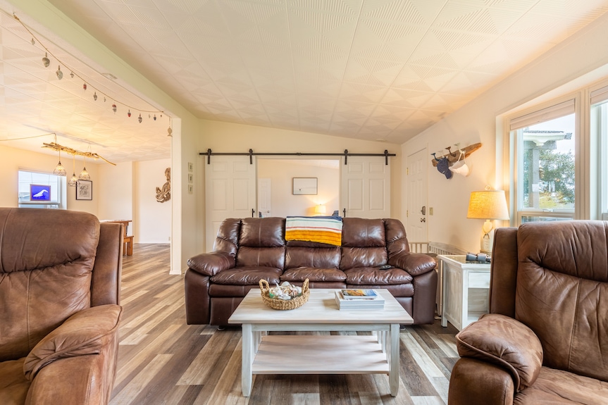 Sunny By The Sound By Avantstay | Coastal Escape - 橡港市