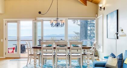 Barranco by AvantStay | Stairway to Beach + Views