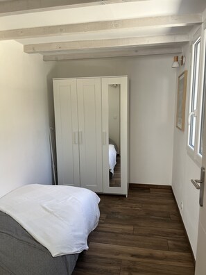 2 Schlafzimmer, kostenloses WLAN, BettwÀsche