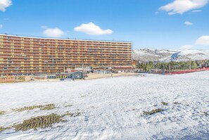 Exterior - Apartment 'Superdévoluy Les Issarts' with Mountain View, Balcony and Wi-Fi (Superdevoluy)