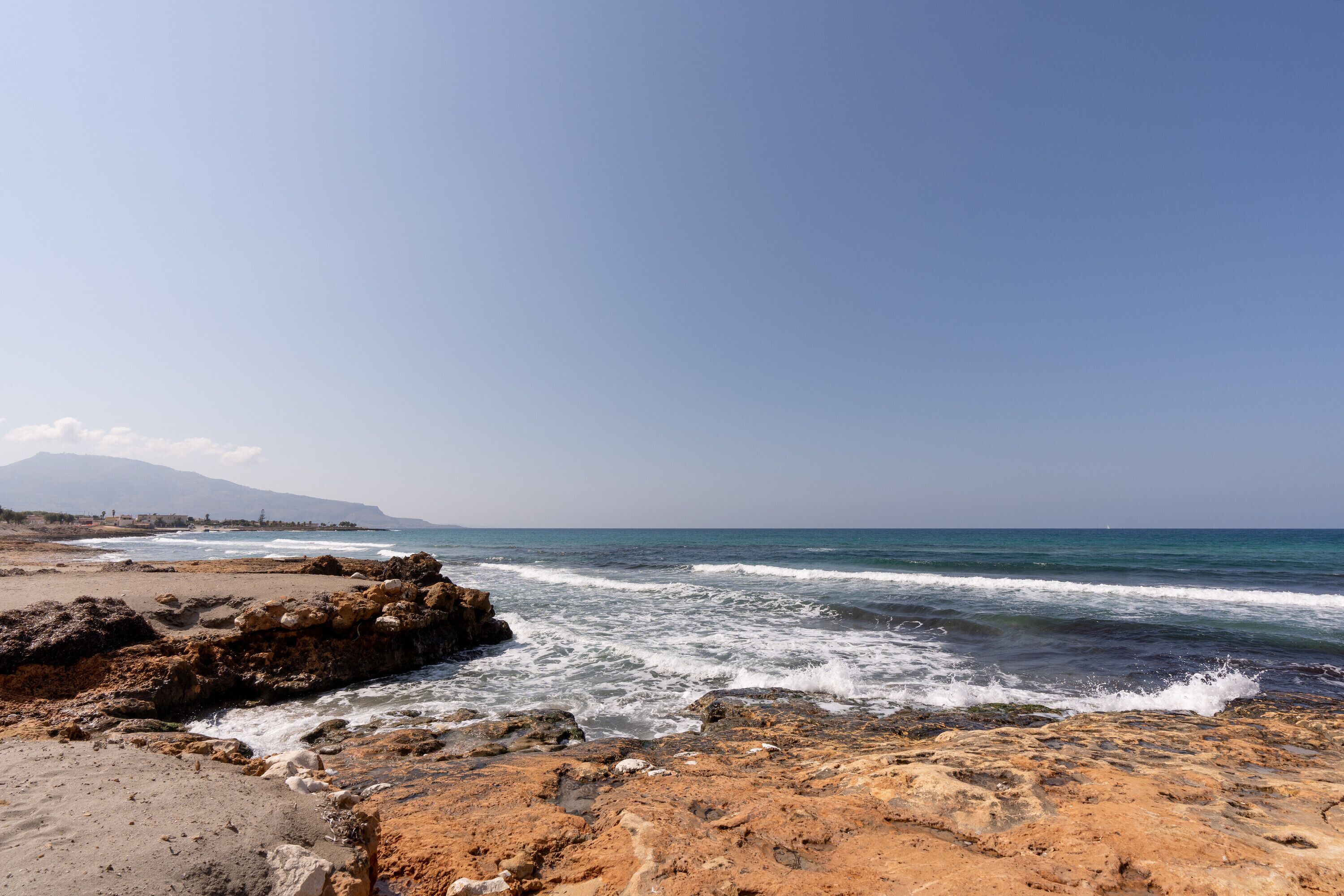 Una spiaggia nelle vicinanze