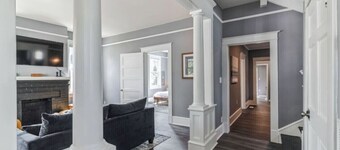 Hot Tub | 9 beds | Fenced Yard