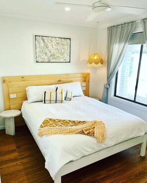 2 bedrooms, iron/ironing board, travel crib, free WiFi