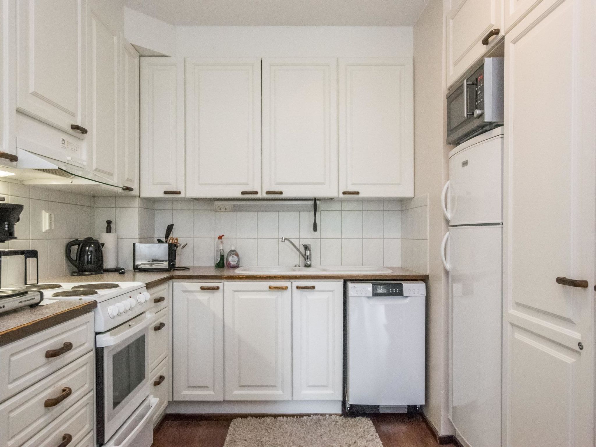 Fridge, microwave, dishwasher, toaster