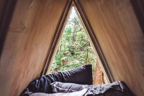 Interior - Secluded A-Frame | Near Conkle`s | Romantic Stay (Rockbridge)
