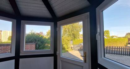 Willkommen im schnuckeligen Reethus - Nur 2 Minuten vom Südstrand entfernt!