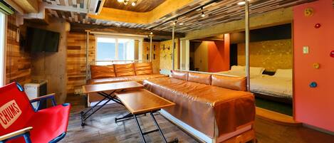 3 dormitoris, escriptori, wifi gratuïta i roba de llit