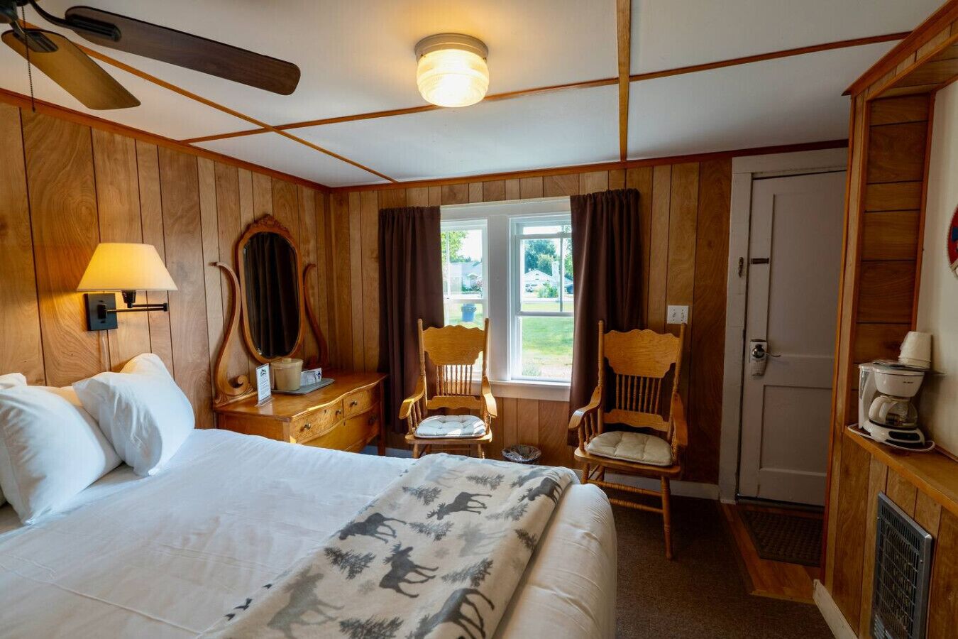 1 室のベッドルーム、WiFi、ベッドシーツ