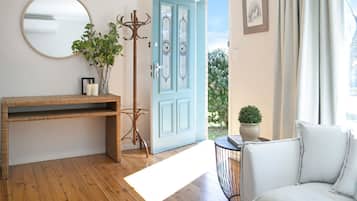 3 bedrooms, iron/ironing board, travel cot, WiFi