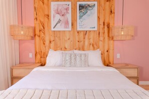 Iron/ironing board, travel crib, free WiFi, bed sheets - #4 - Studio/Plateau/St-Denis/SelfCheck-In/AC/TV (Montréal)