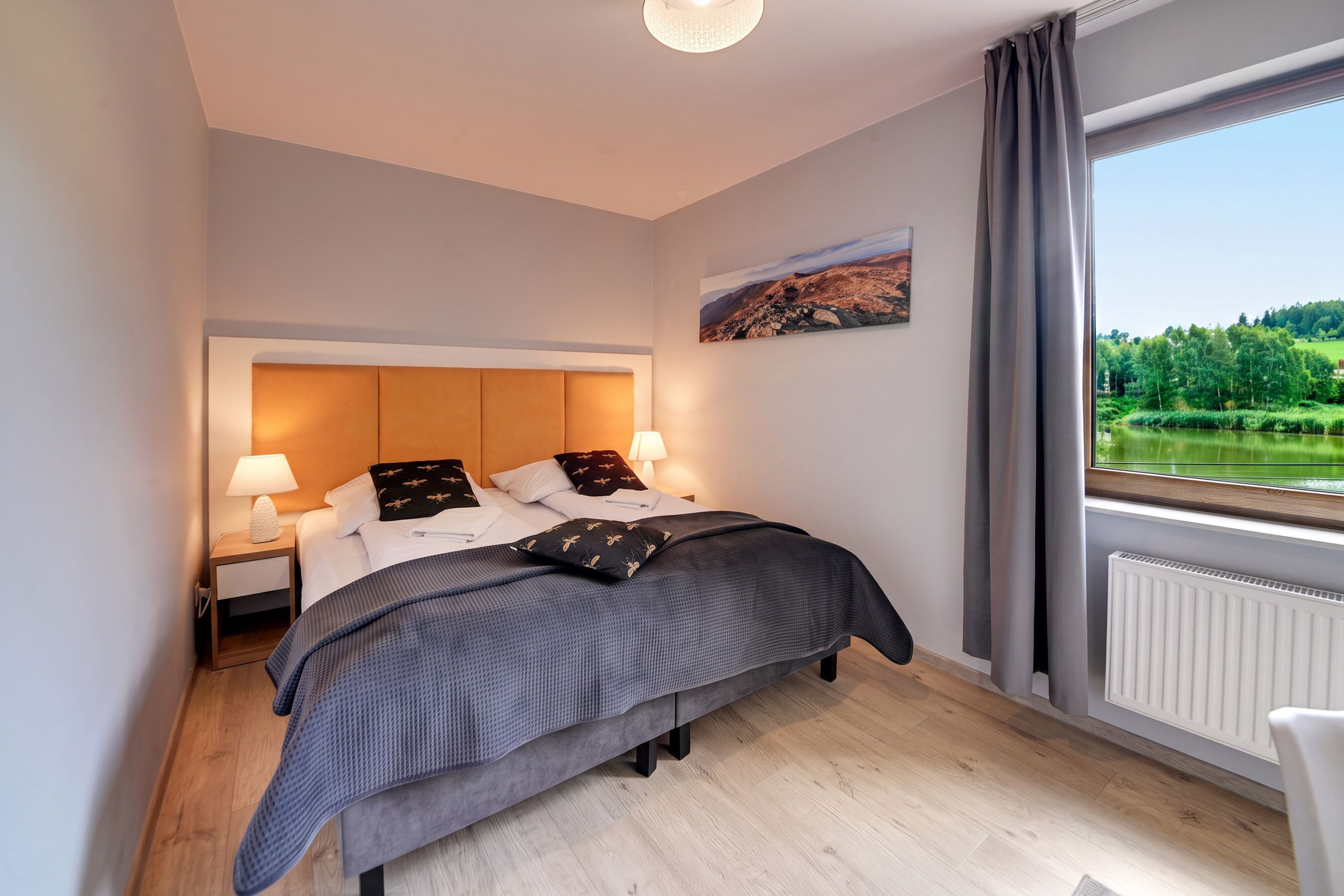 Appartamento, vista montagna | 1 camera, ferro/asse da stiro, Wi-Fi gratuito, con stile personalizzato