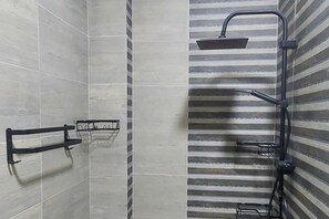 Apartment | Bathroom | Shower, hair dryer, towels - Cozy 1 Bedroom Apartment in Makadi Heights (Makadi Bay)