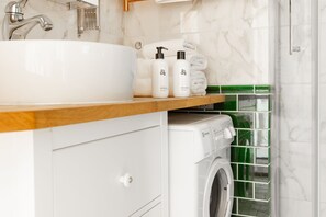 Huoneisto | Kylpyhuone