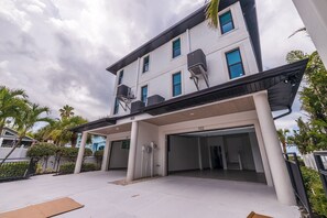 Exterior - Casa Al Mare 102 – Beachfront Luxury w/ Saltwater Pool, Private Trail, Balconies & Sunset Views (Indian Rocks Beach)
