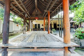 Lobby - Hotel O Kost Gayus (Mataram)