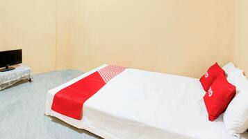 Kamar Double Deluks | Meja kerja, ruang kerja ramah laptop, Wi-Fi gratis, dan seprai linen