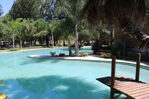 Piscine extérieure