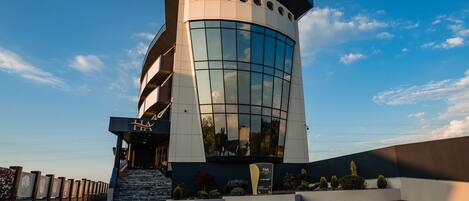 Bagian depan properti