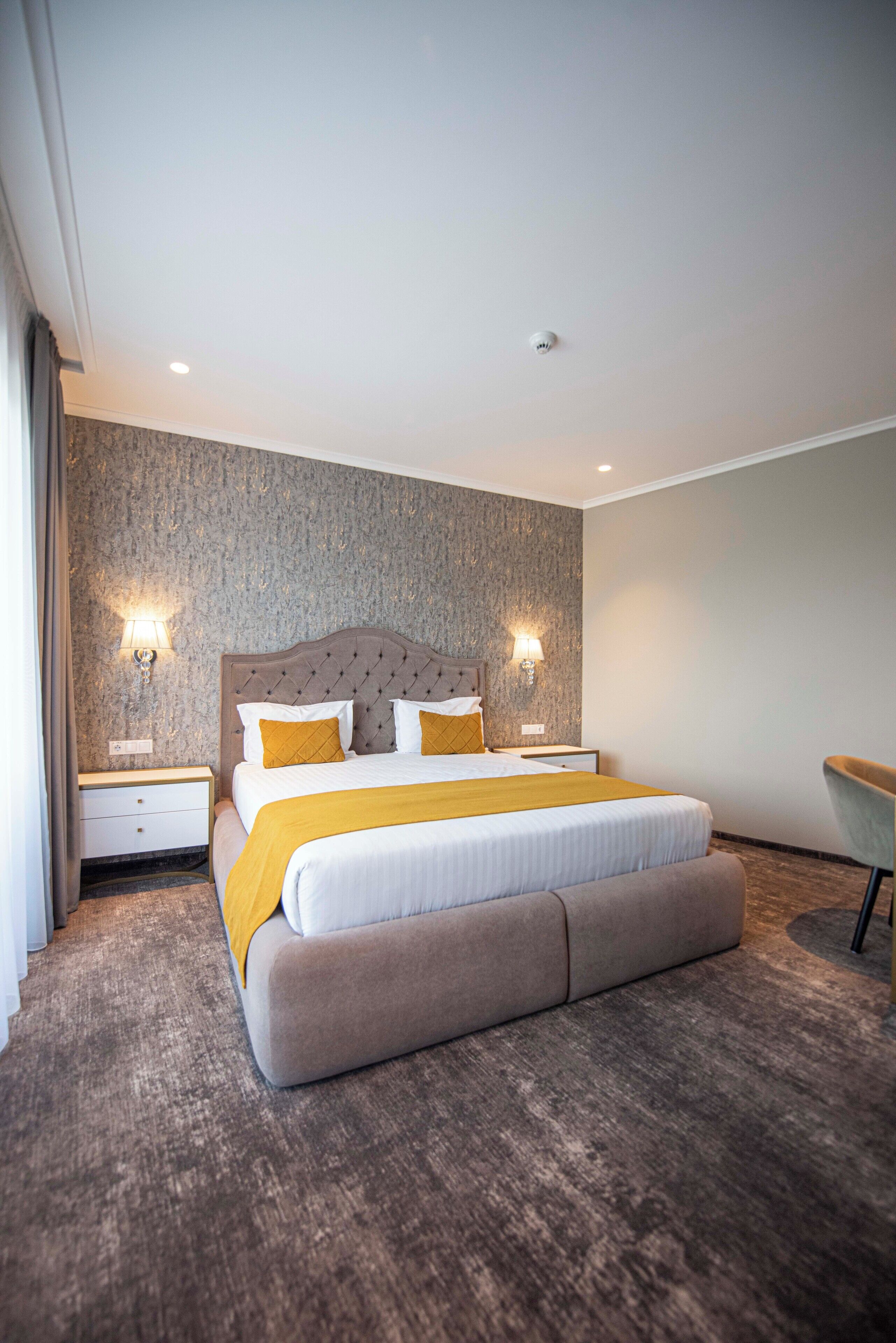 Premium bedding, minibar, in-room safe, desk