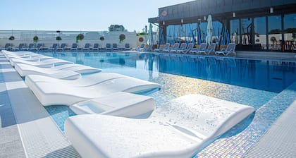 Hotel Aventus