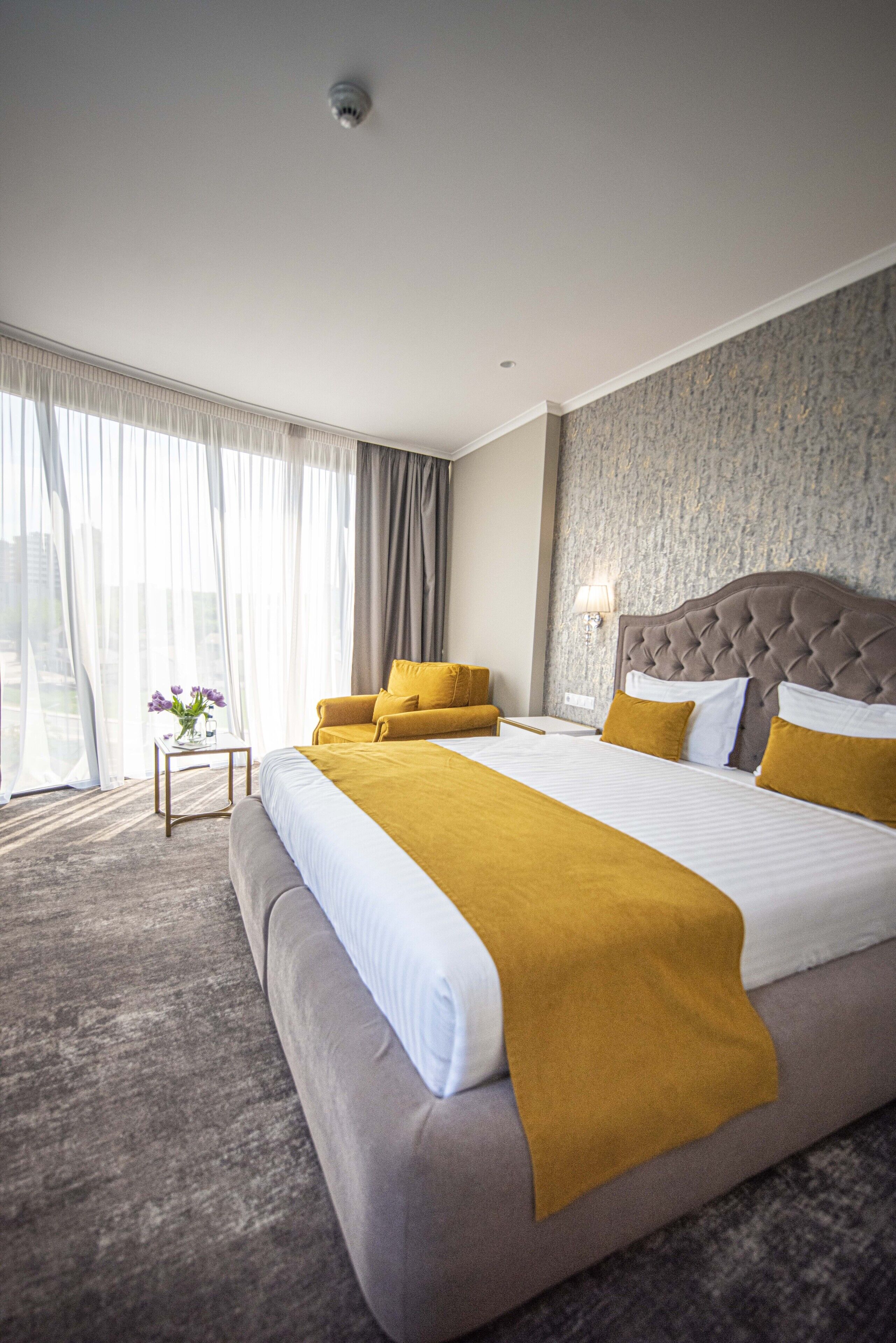 Deluxe Double Room (without balcony) | Premium bedding, minibar, in-room safe, desk