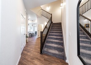 Interior - 3 BD Brand New Luxury Townhome with Fireplace with Mountain Views near hiking (Colorado Springs)