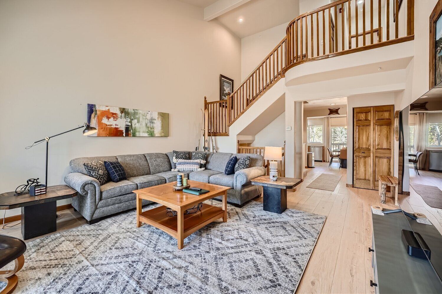 TV, fireplace, DVD player