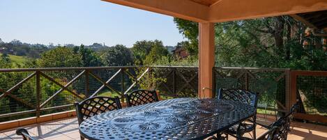 Standard Villa | Terrace/patio