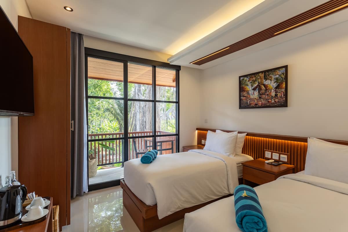 Superior Twin Room With Balcony