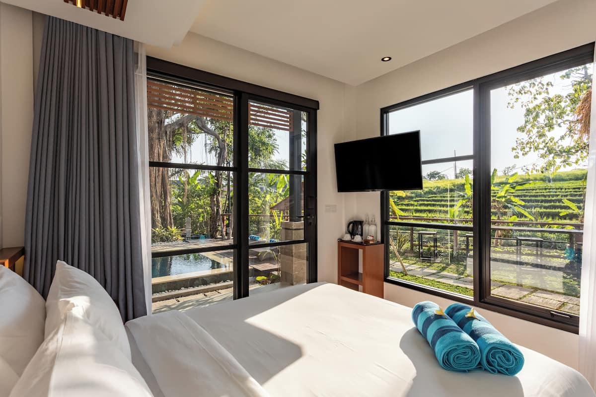 Superior Paripadi Pool Access