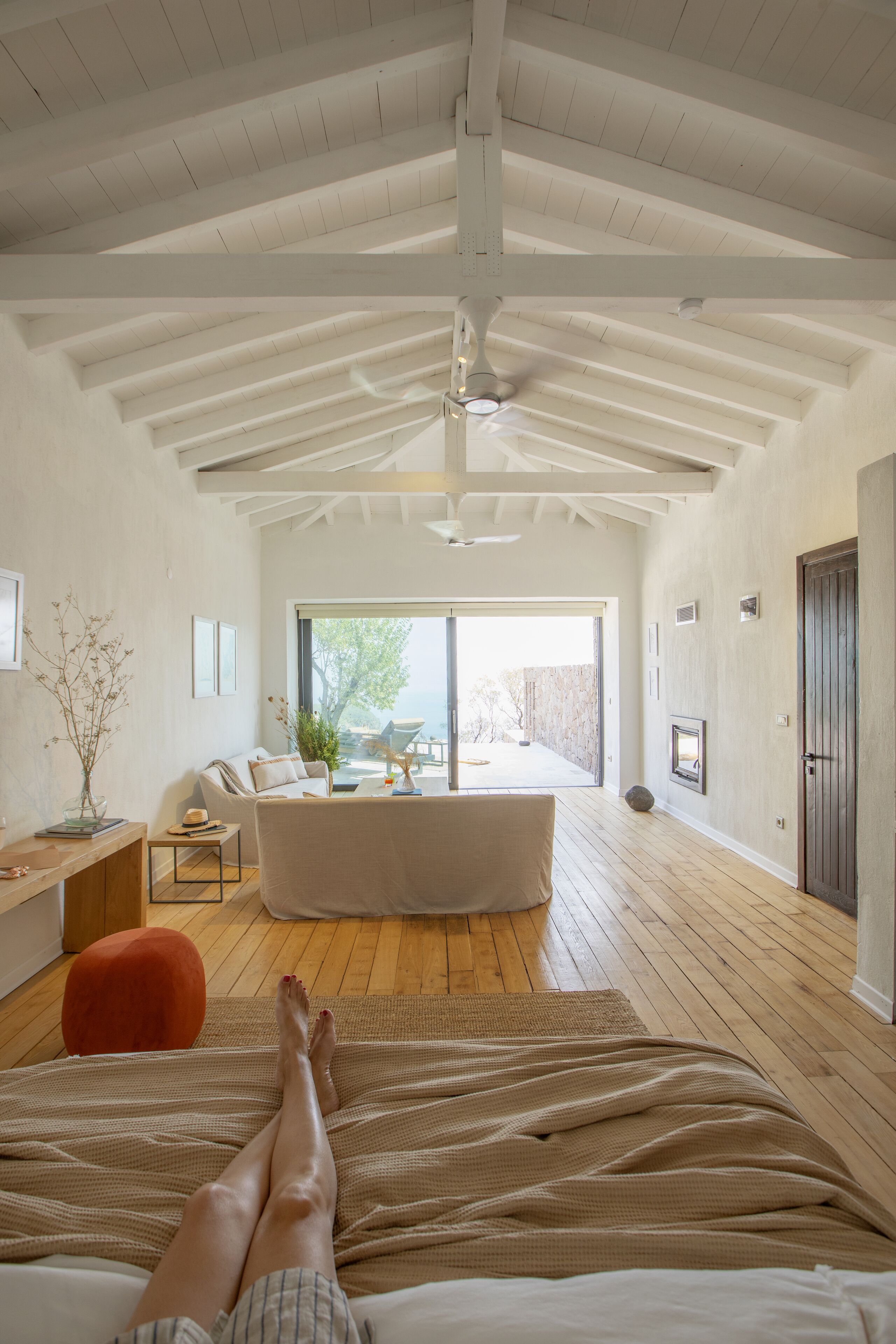 Junior Suite, 1 King Bed, Fireplace, Sea View