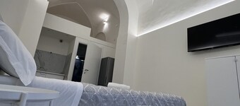 Motta Palace Apartments and Rooms
