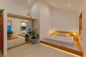 6 habitaciones, caja de seguridad en la habitación y escritorio