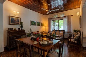 Interior - Elegant Villa with Private Garden | Sleeps 12. (Colombo)