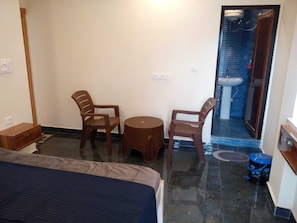 AC Double Bedroom with Balcony